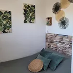 Prázdninový dům Charmante Maison Avec Jacuzzi