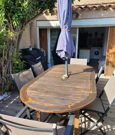 Holiday home Charmante Maison Avec Jacuzzi